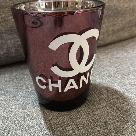 CHANEL Deep Purple Glass Candle - Picture 3 of 7